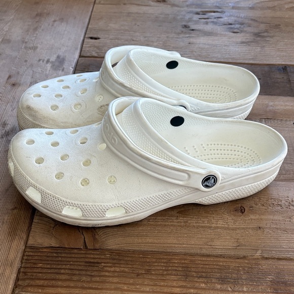 White Crocs Clogs - Picture 2 of 5